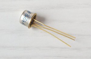 Transistor SF121E