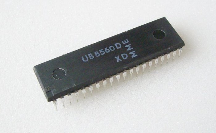 UB8560; UB8560D
