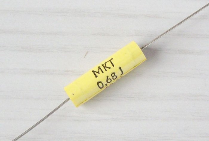 MKT-Kondensator 0,68 uF/63V