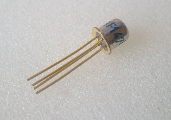 UHF-Transistor GF147
