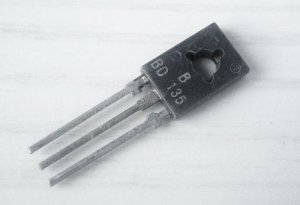 Transistor BD135; BD135B