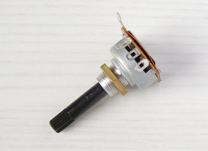 Poti 5K-LOG, 6er-Achse